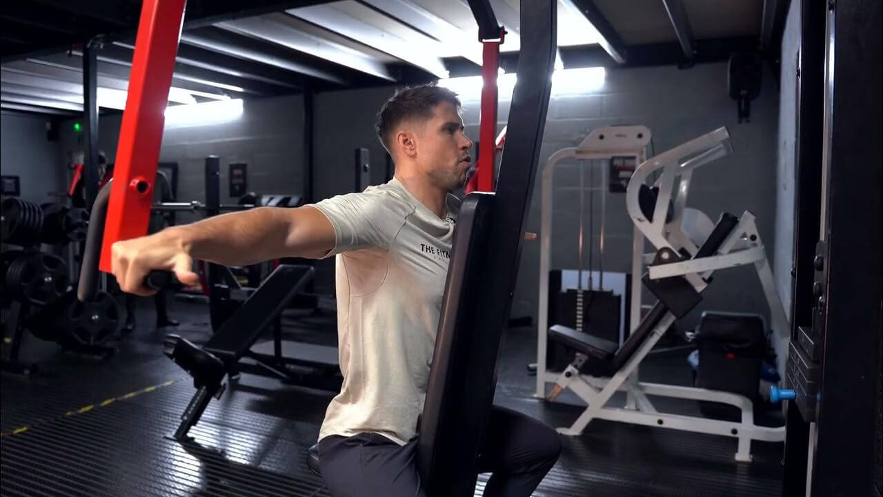 Hvordan trene med PEC Fly Machine？